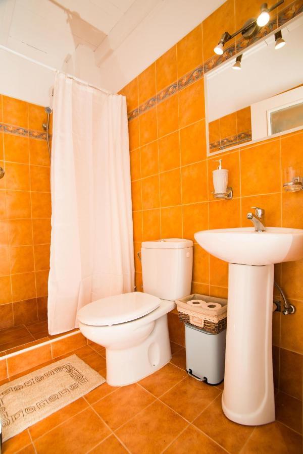 Spongkalya Apartment II Kálymnos Eksteriør billede